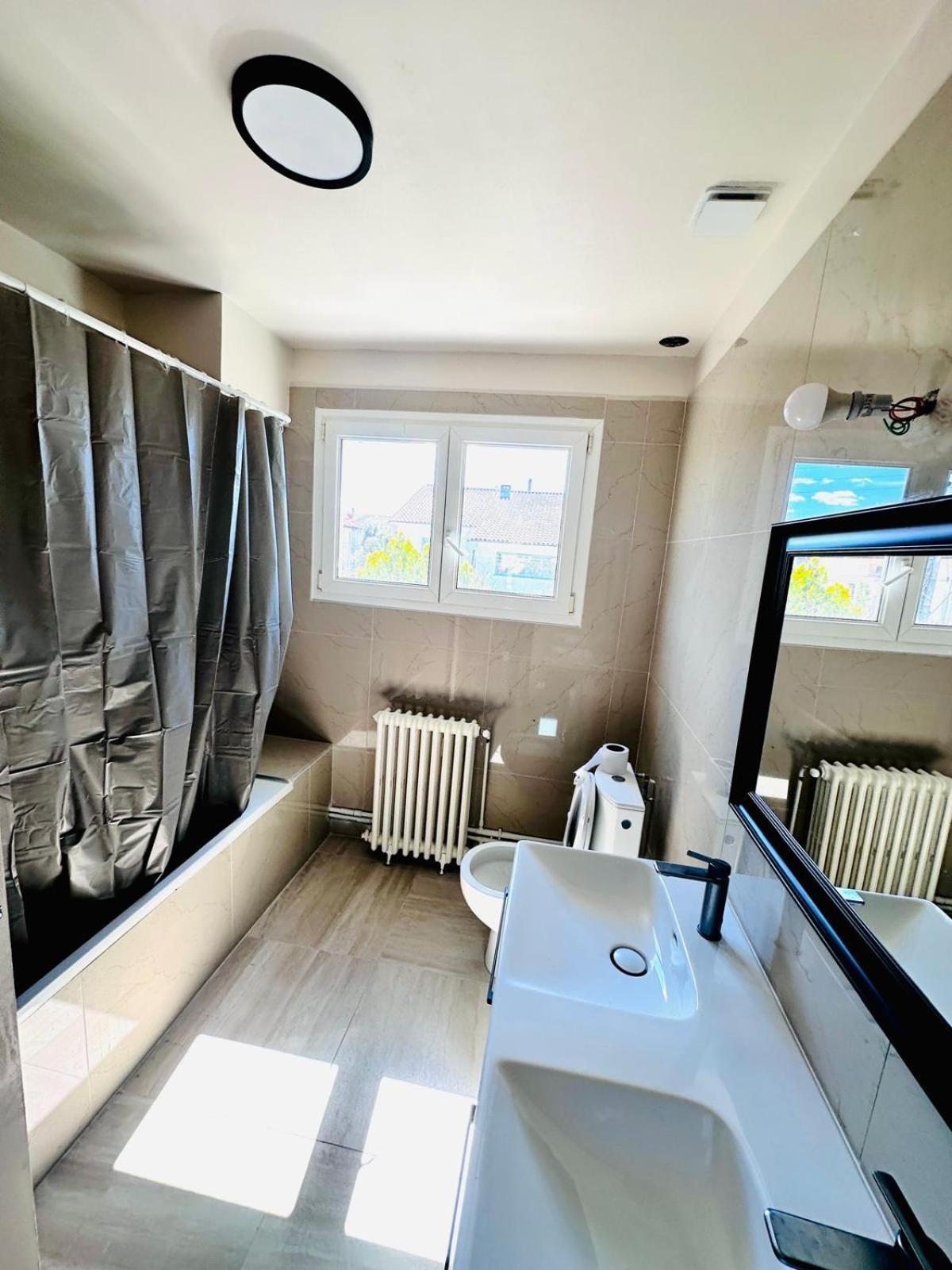 Chambre Privee Au Coeur De Ville Toulouse Exteriér fotografie